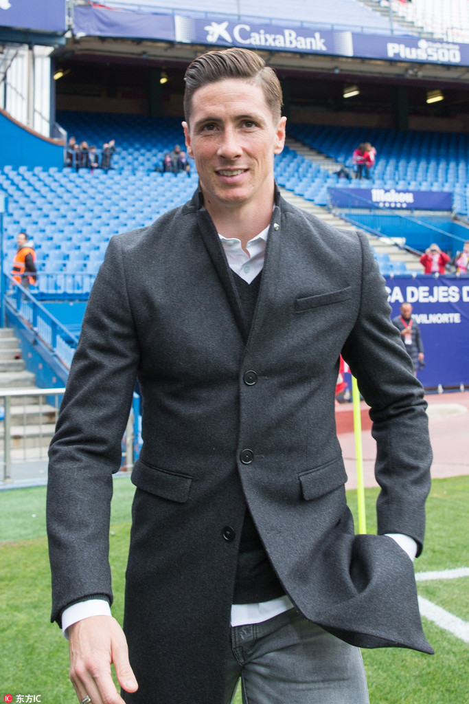 九游娱乐下载-托特纳姆训练开放日,加时末段再遭质疑引欢呼,NBA总决赛在即,控场能力受关注-九游娱乐下载